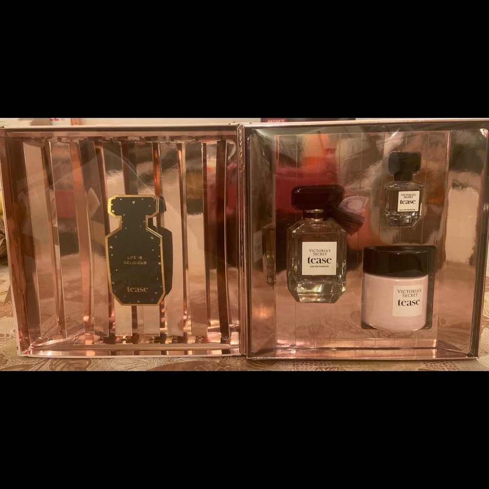 Vs pink tease gift set